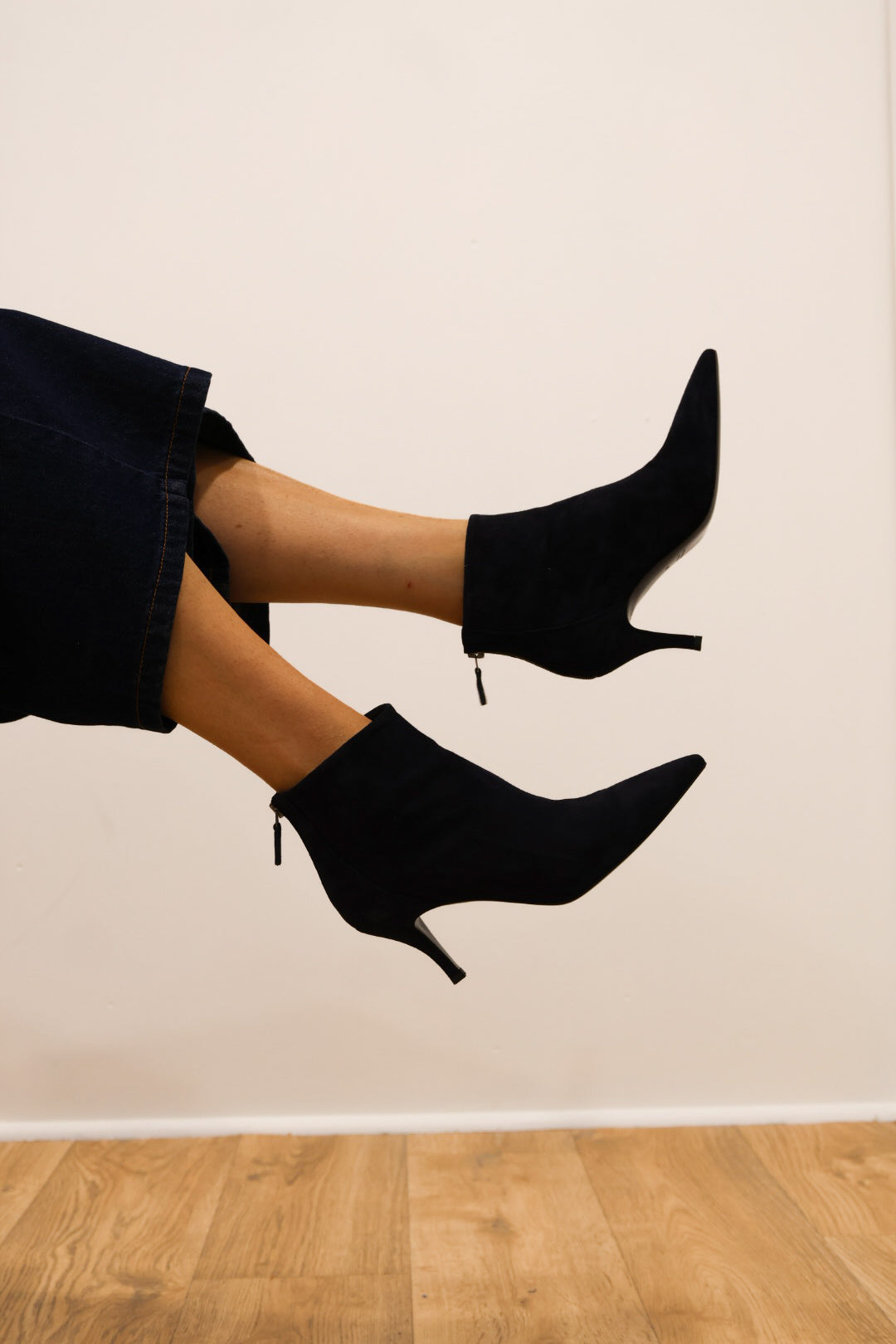 Rachels - TATI7 - Navy Suede Ankle Boot
