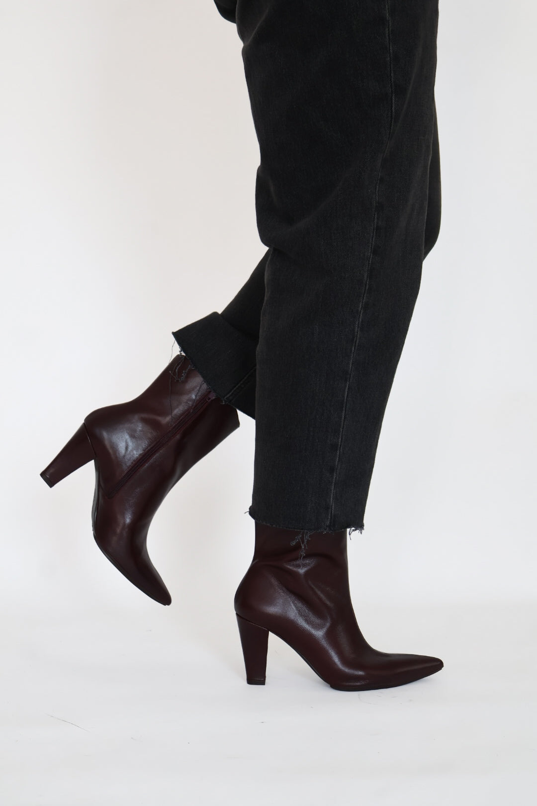 Lodi - Recis Burgundy Ankle Boot