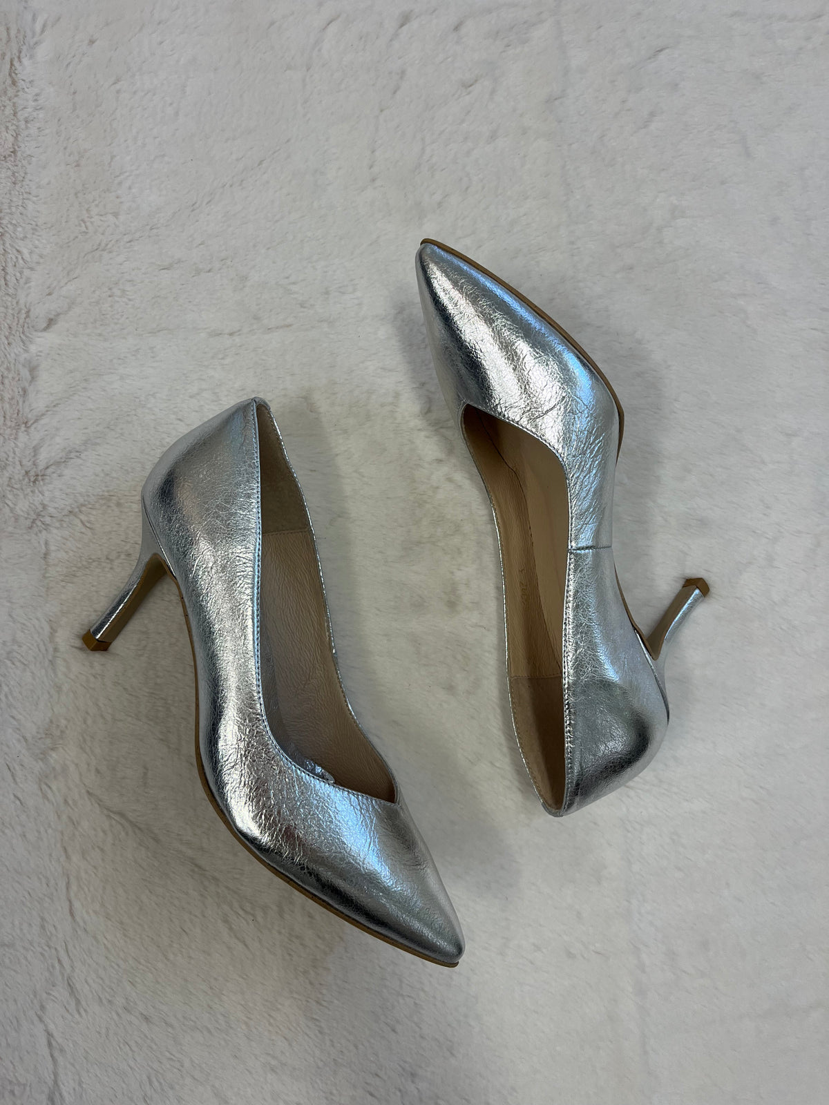 Rachels - S6047 Silver Court Shoe