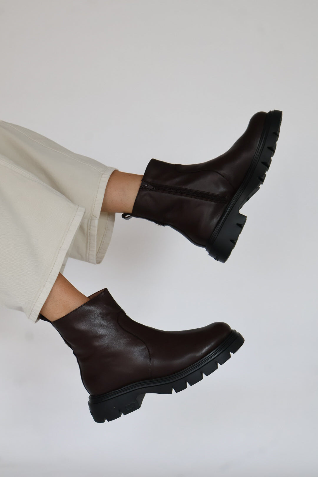 Wonders - A-4305 Brown Chelsea Boot