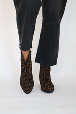 Wonders - 2001 Leopard Suede Cowboy Boot