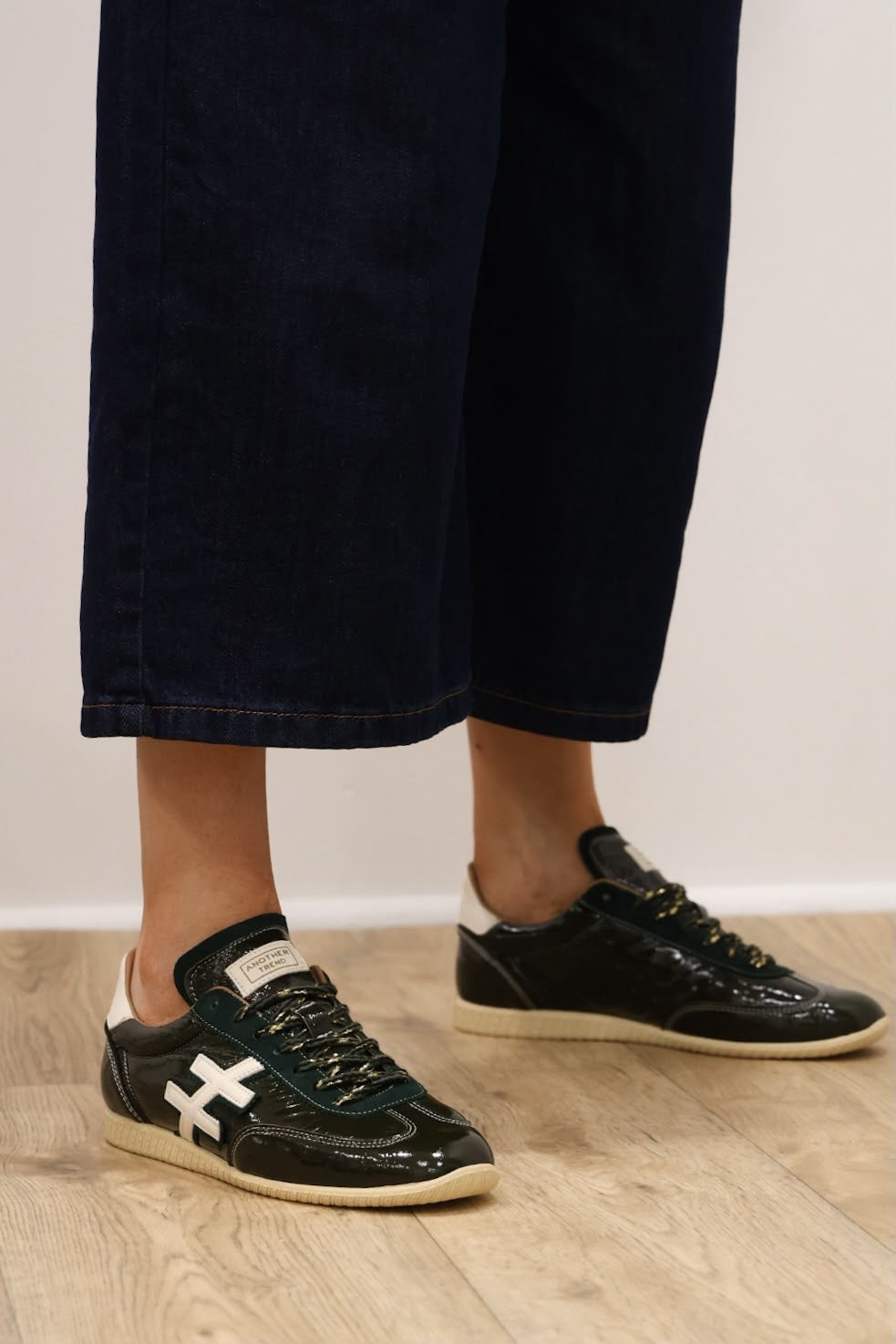 Another Trend - A078 Taiga Green Patent Trainer