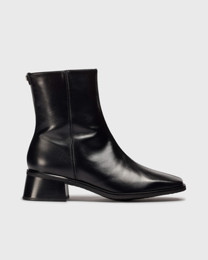 Wonders - D-1601 Black Ankle Boot