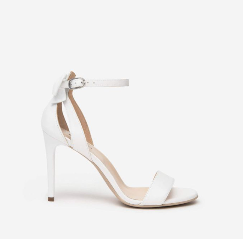 NeroGiardini - E410111DE White Leather Sandal
