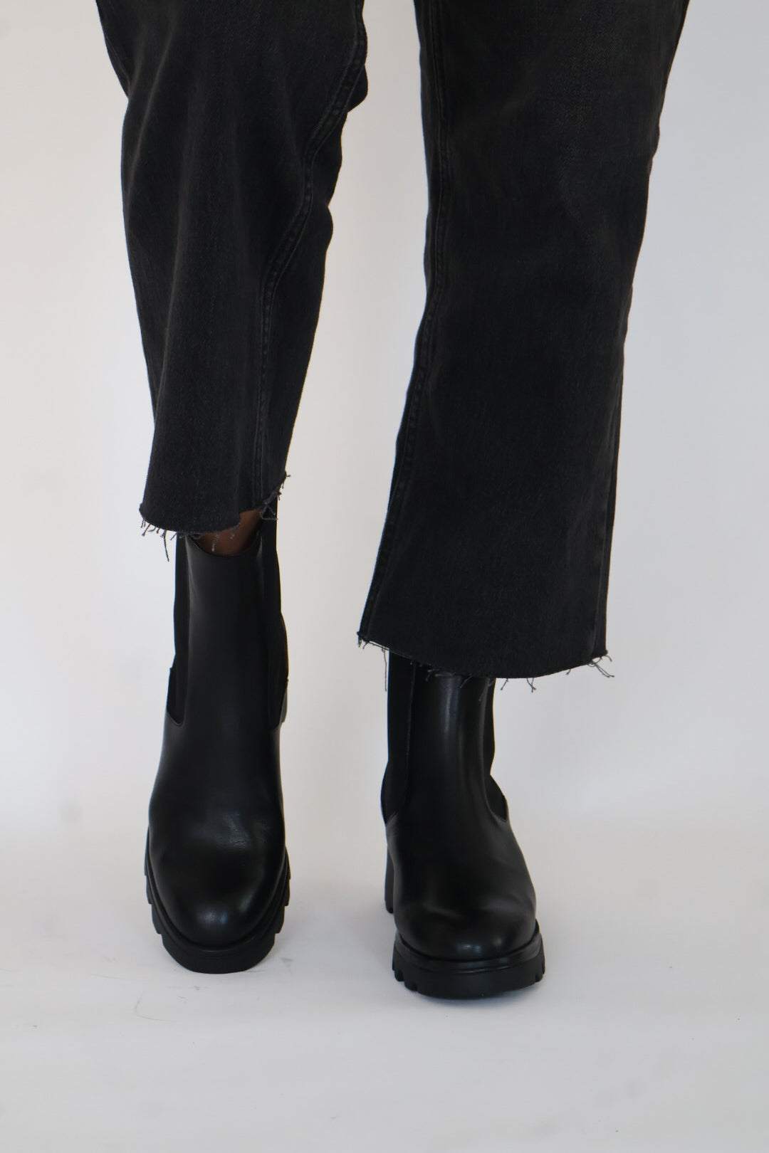 Wonders - G-7032 Black/Leopard Wedge Boot