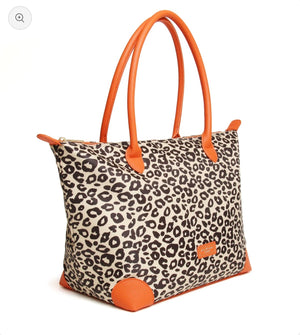 Alice Wheeler - Leopard/Black Shoreditch Travel Bag