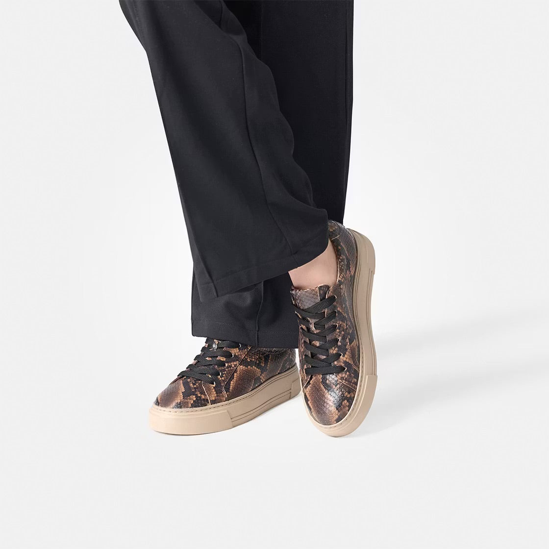 Paul Green - 5469 Snake Print Trainer