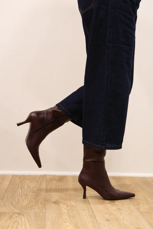 Rachels - Penny8 Burgundy Knee High