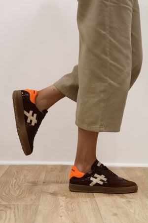 Another Trend - A032 Chatagne Brown/Burgundy Trainer