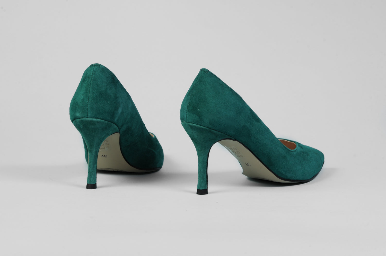 Rachels - Z6047 Green V Suede Court Shoe