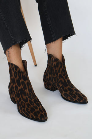 Wonders - 2001 Leopard Suede Cowboy Boot