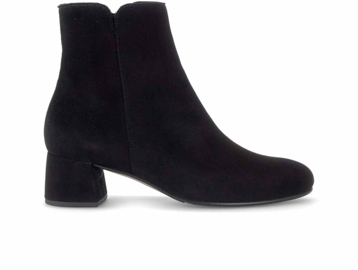 Gabor - 8036 Black Suede Ankle Boot
