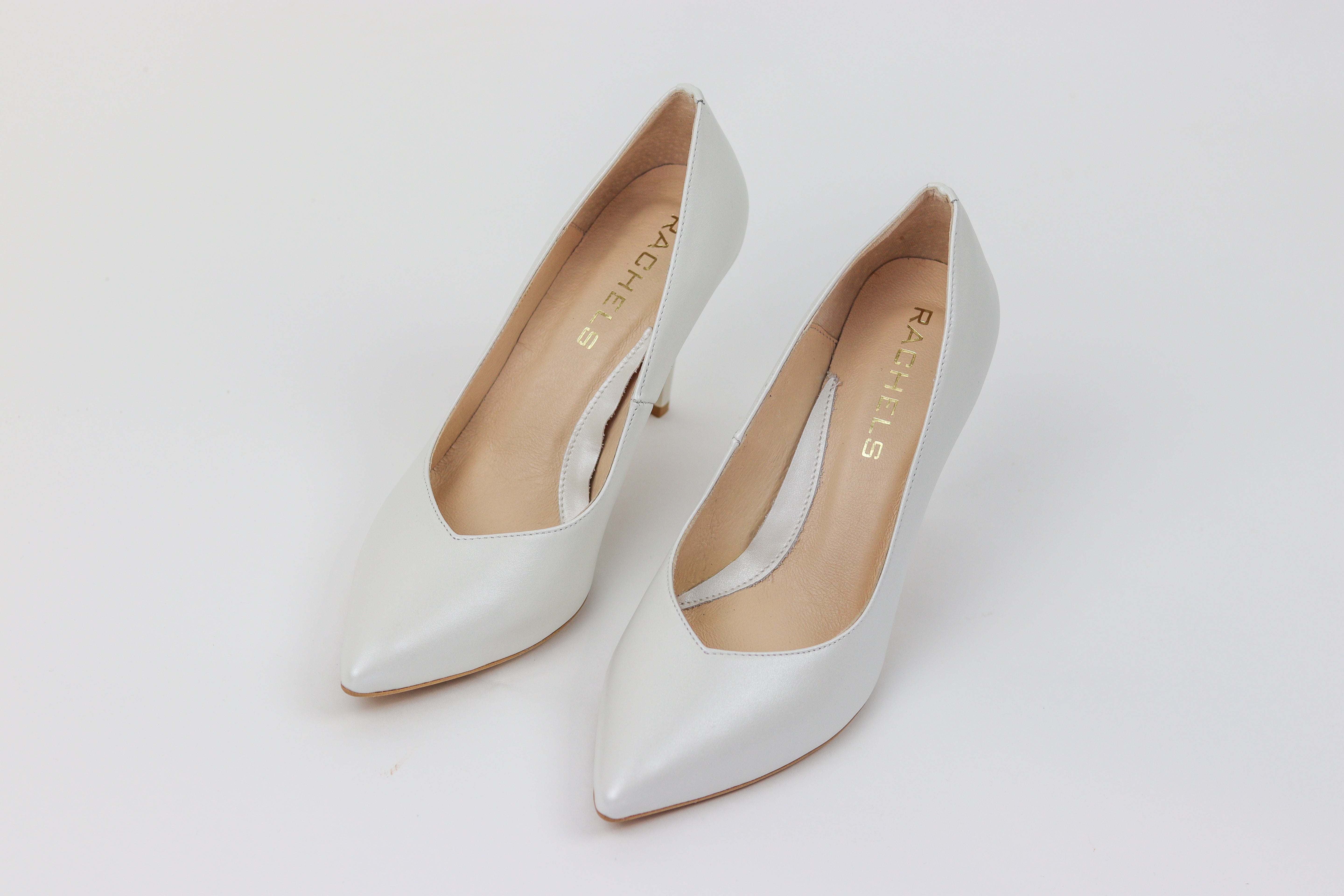 Rachels - S6047 Ecru V Court Shoe