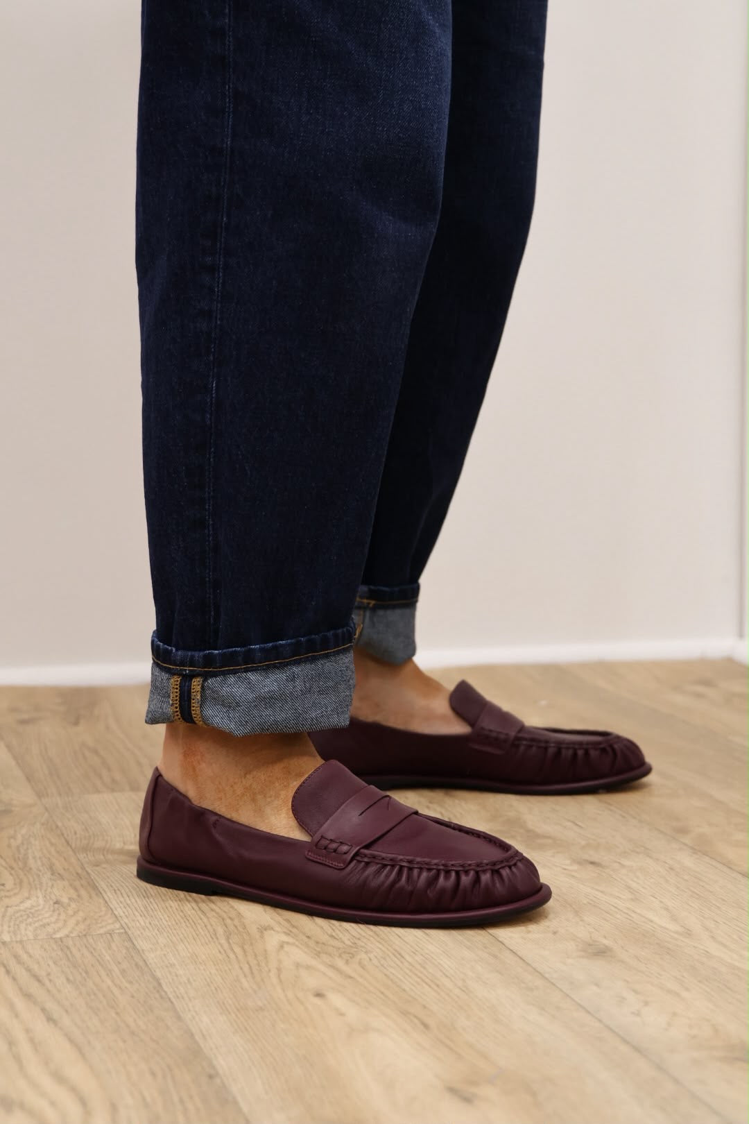 Pomme Dor - 1343 Merlot Mocassin