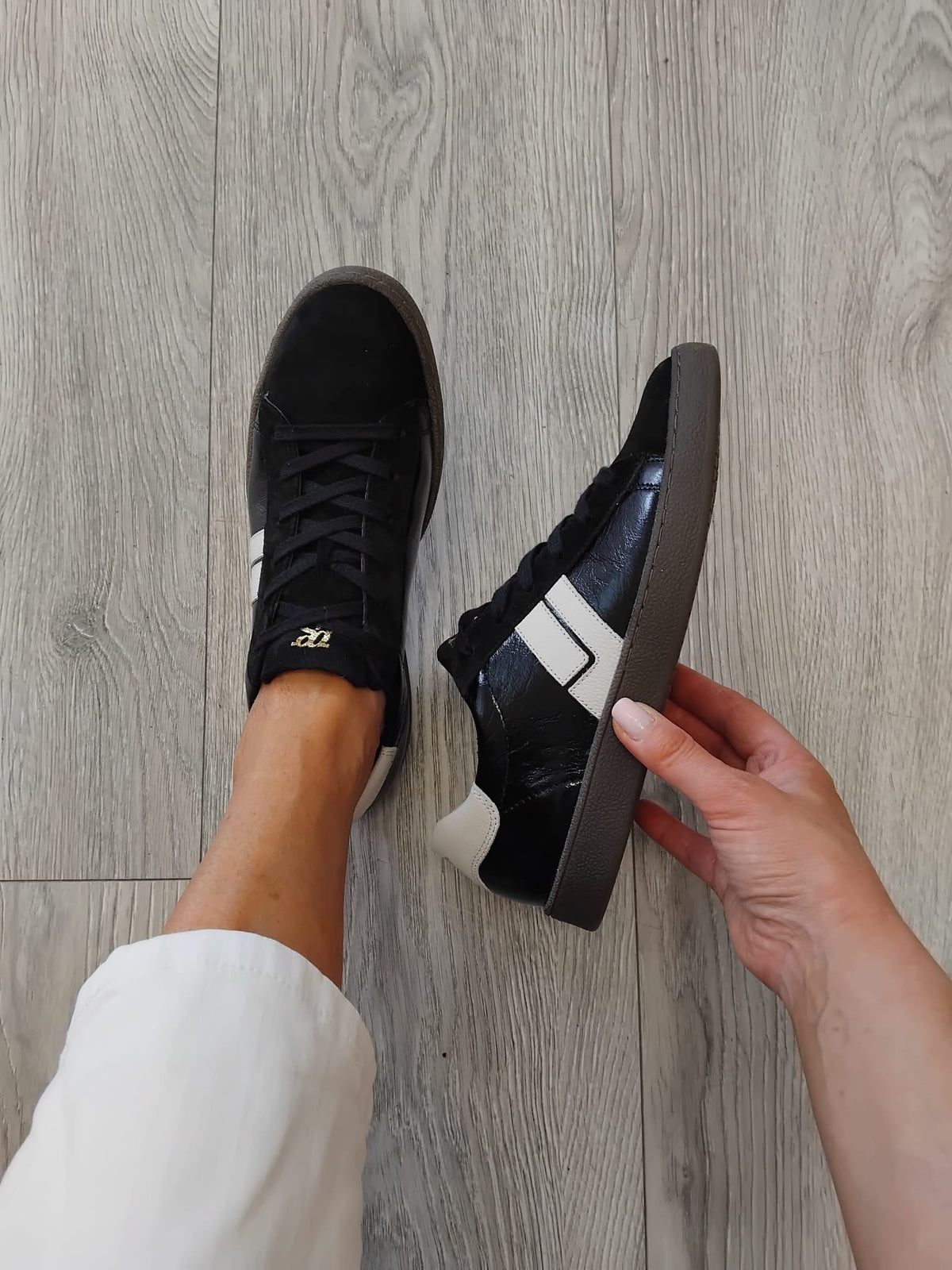 Paul Green - 5464 Black Patent Trainer