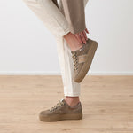 Paul Green - 5667 Taupe Platform Trainer