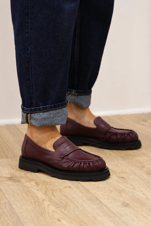 Pomme Dor - 2334 Merlot Loafer