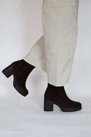 Wonders - H-49101 Brown Suede Platform Boot