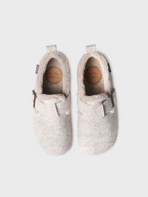 Moni - Cream Buckle Slipper
