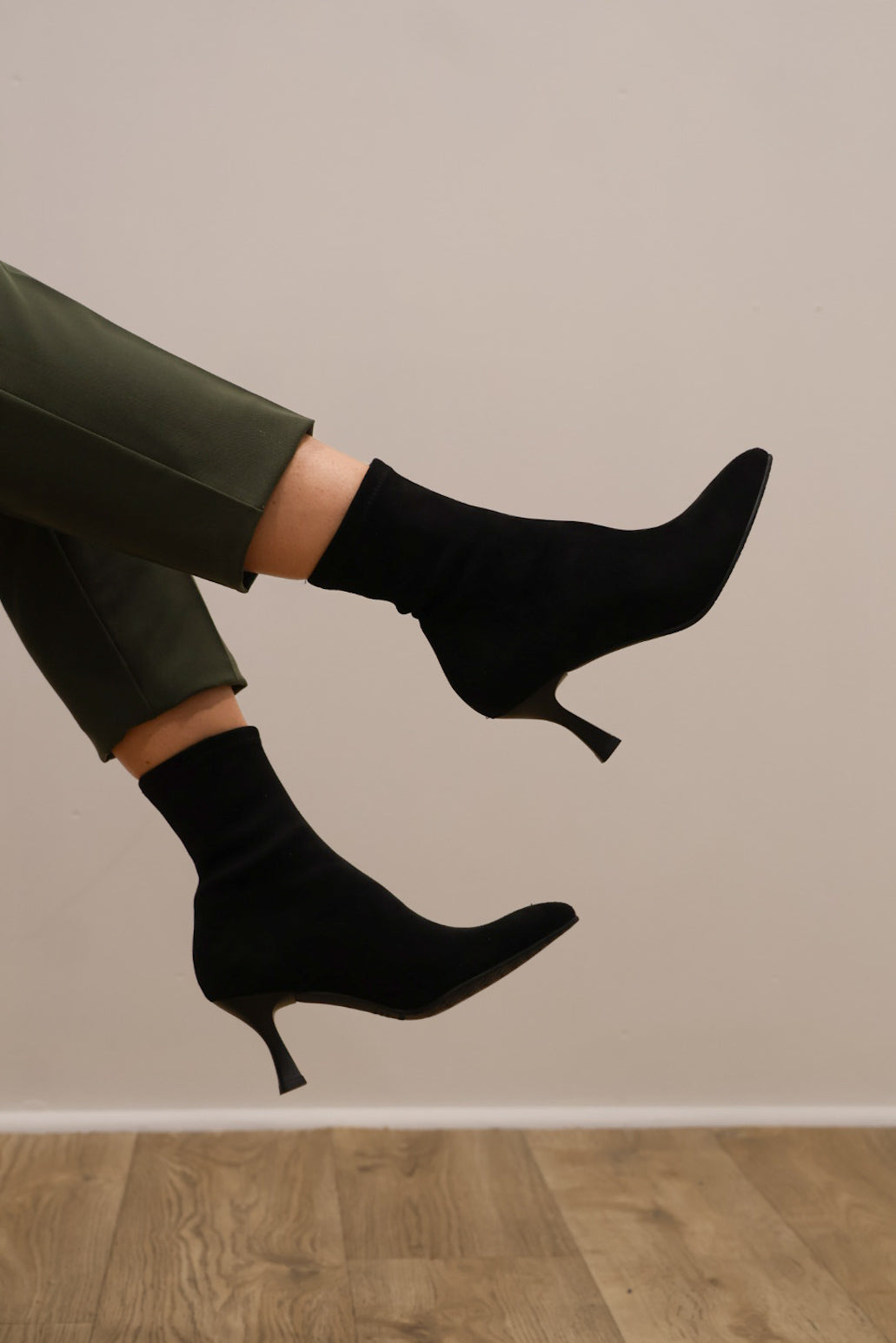 Miss Elastic - 78042 Black Suede Ankle Sock Boot