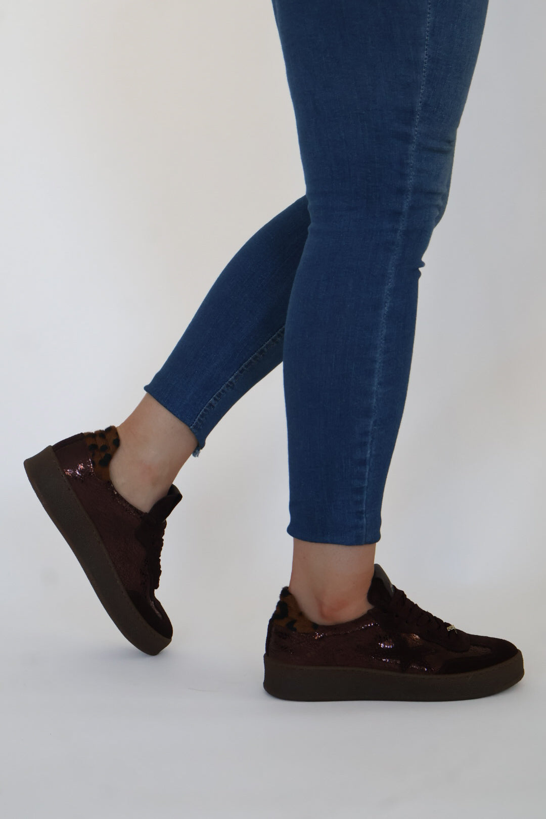 Meline - 525 SBT Brown/Leopard Platform Trainer