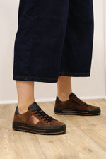 Ara - 23004 Brown Platform Trainer