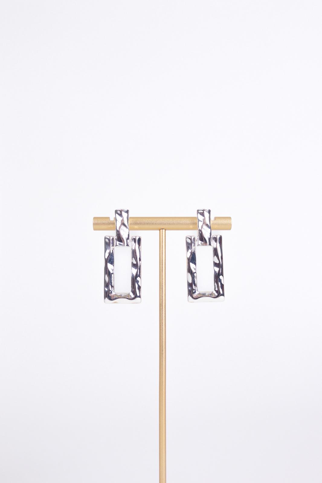 Karen Sampson - J12107 Silver Geometric Drop Earrings