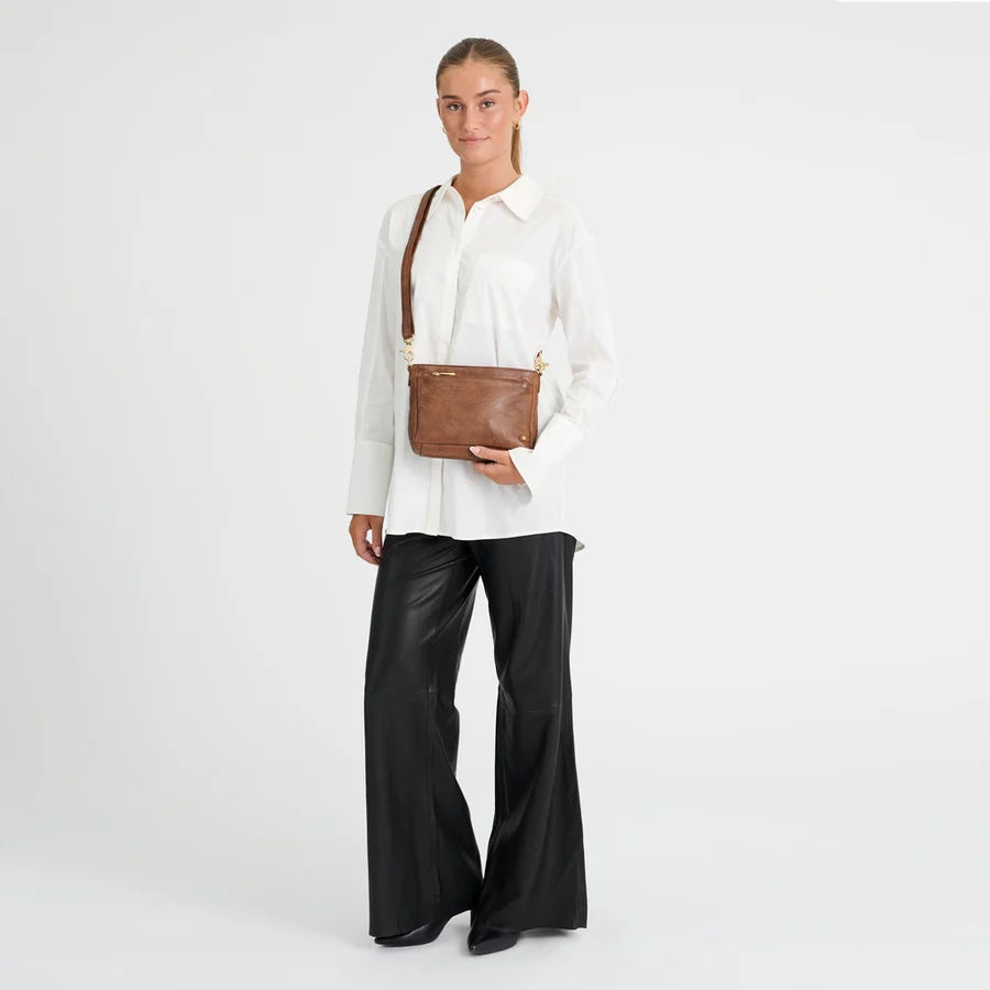 Depeche - 17264 Tan Clutch / Crossbody Bag