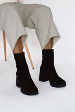 Wonders - H-49101 Brown Suede Platform Boot