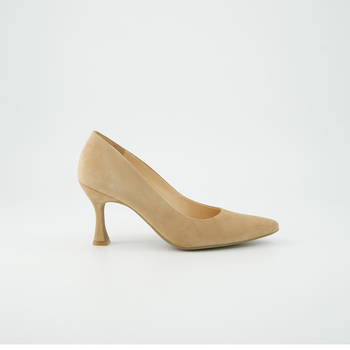 Paul Green - 3859 Beige Suede Court Shoe