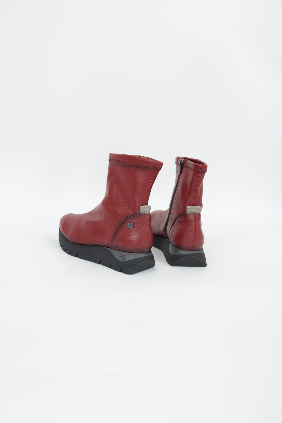 Jose Saenz - 2294 Red Sock Boot