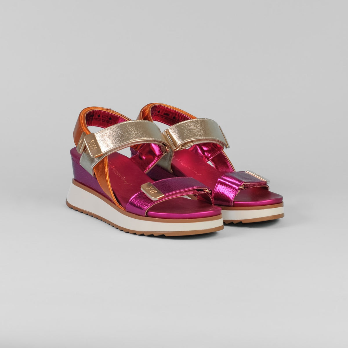 Xti - 143382 Pink Multi Wedge Sandal