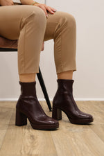 Miss Elastic - 77030 Burgundy Platform Ankle Boot
