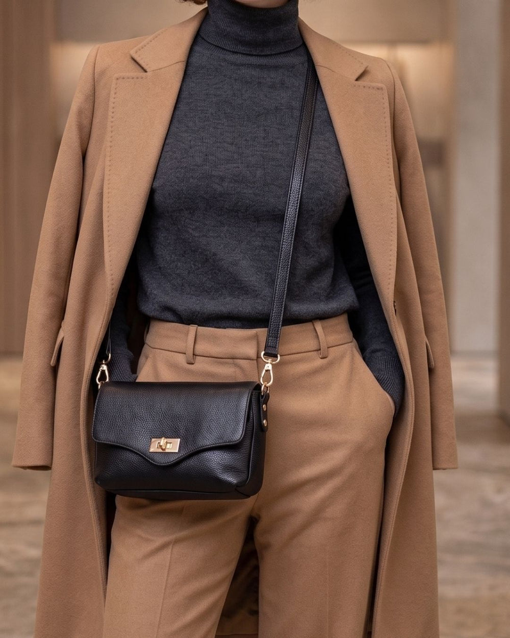Elie Beaumont - Twist Black Crossbody Bag