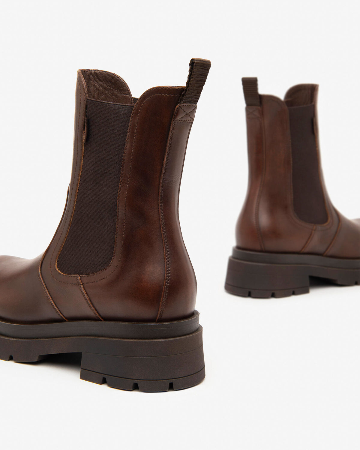 NeroGiardini - I411941D Brown Chelsea Boot [Generous Fit]