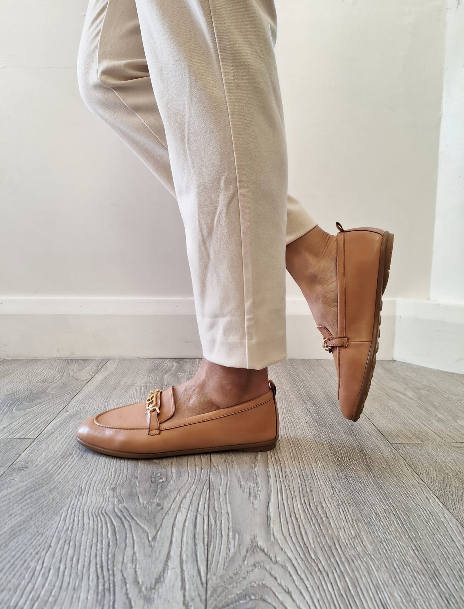 Tamaris - 24622 Tan Loafer