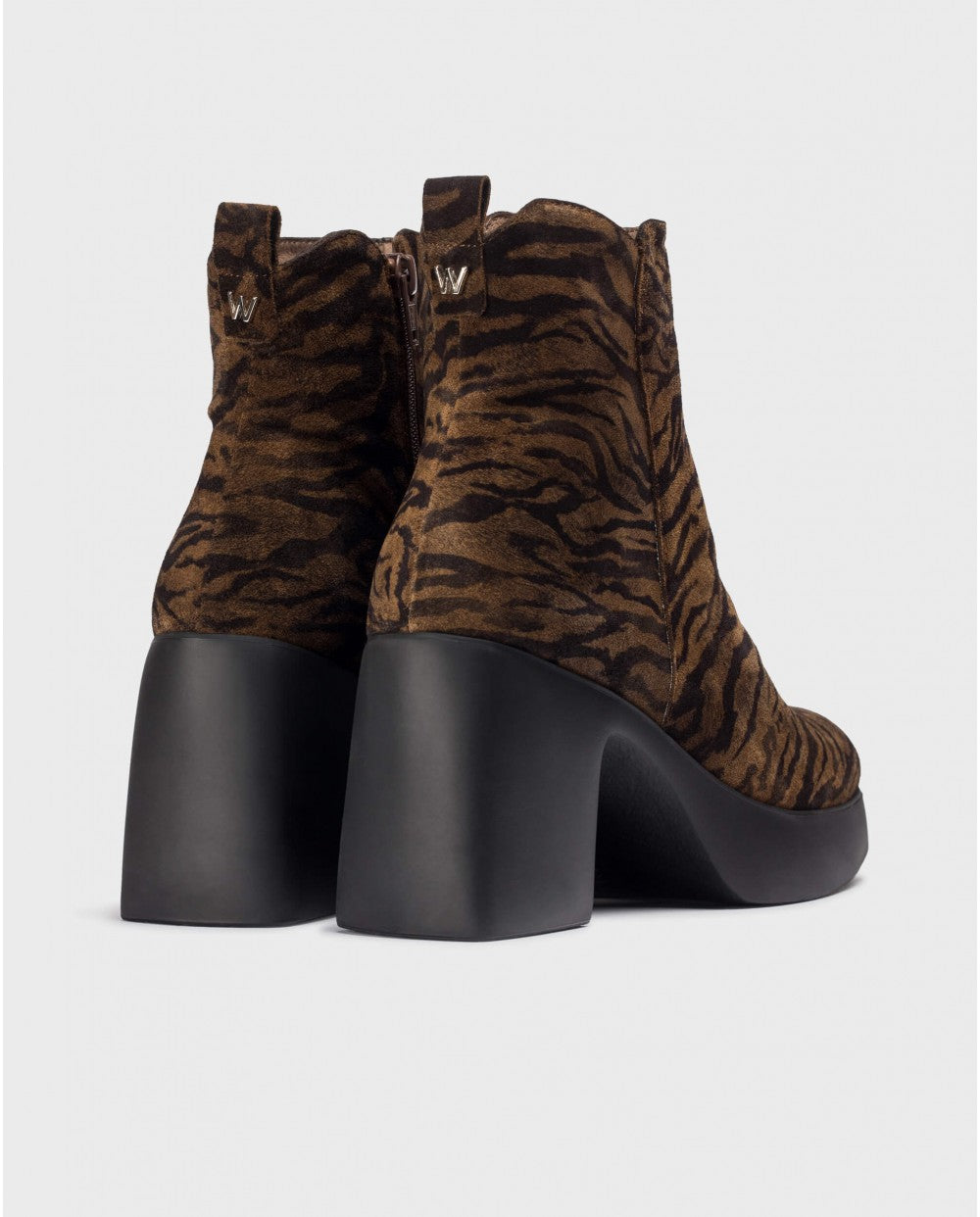 Wonders - H-4981 Leopard Platform Ankle Boot