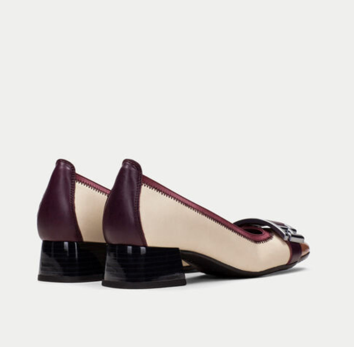 Hispanitas - CHI243670 Cream and Maroon Pump