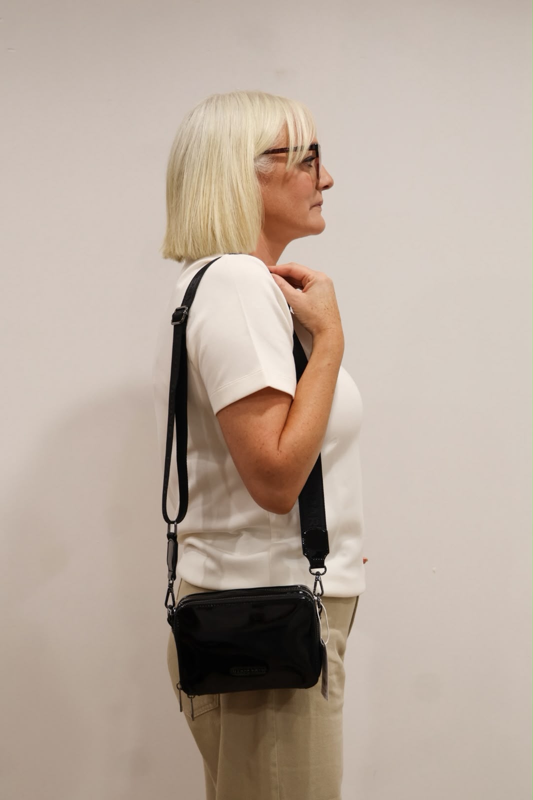 Marco Tozzi - 61103 Black Patent Crossbody Bag