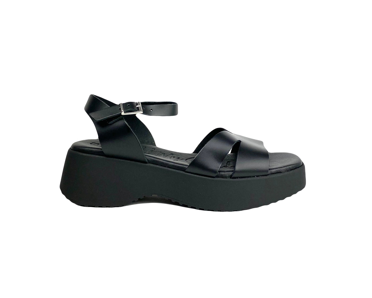 Oh My Sandals - 5193 Black Strap Sandals