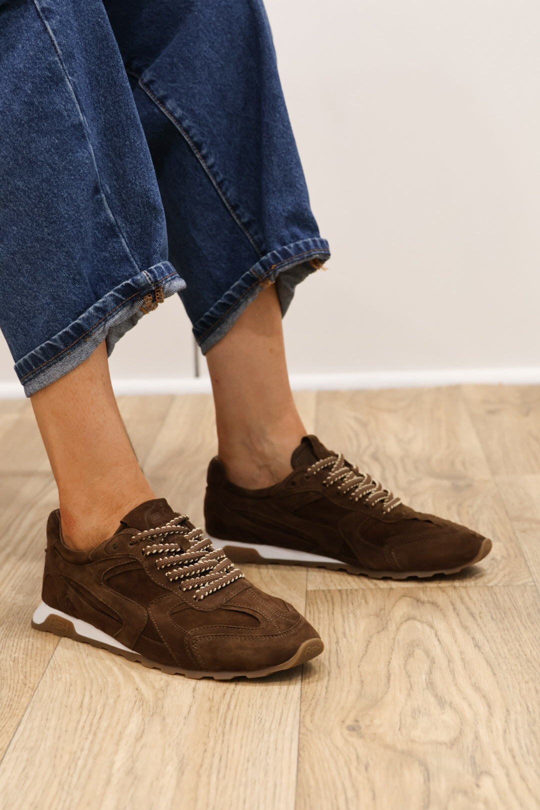 Ash - Kasar Brown Trainer