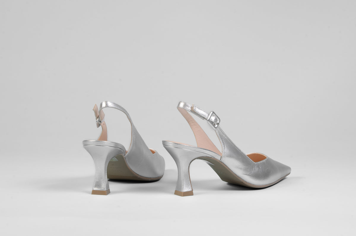 Lodi - Juco Silver Slingback with a kitten heel*