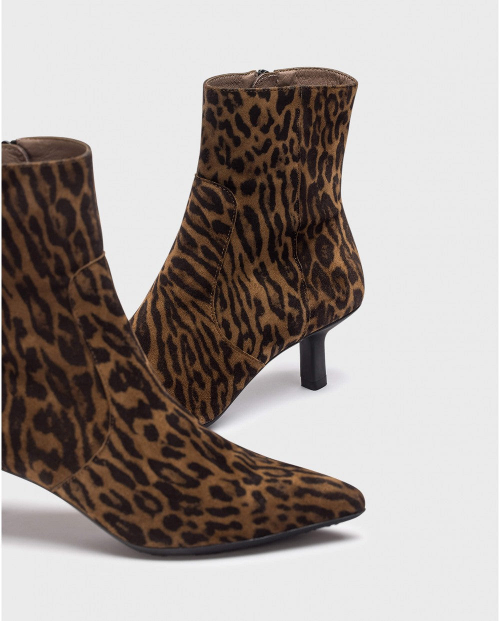 Wonders - G-7111 Leopard Kitten Heel Boot