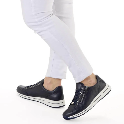 Ara - Osaka Navy Zip Trainer