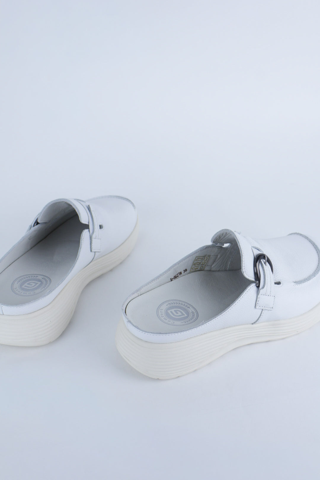G Comfort - S 8621 White Mule