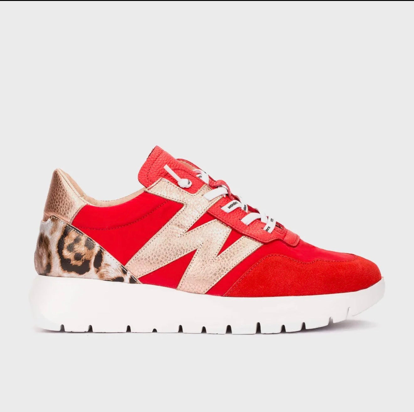 Wonders - A-24100 Red and Leopard Trainer