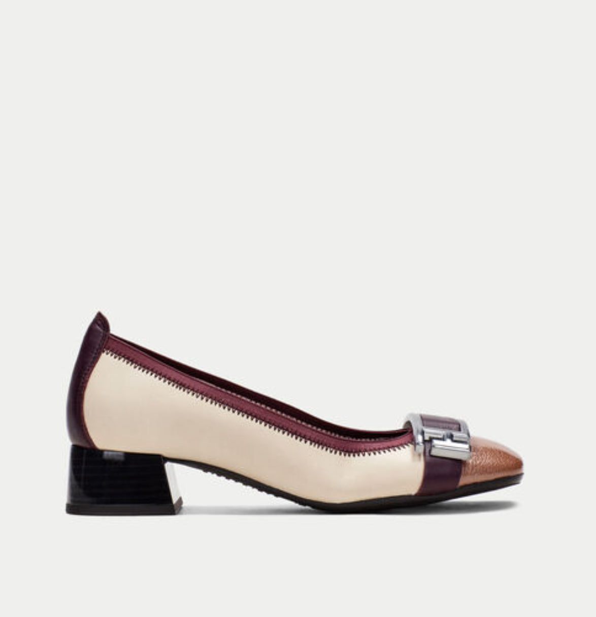 Hispanitas - CHI243670 Cream and Maroon Pump