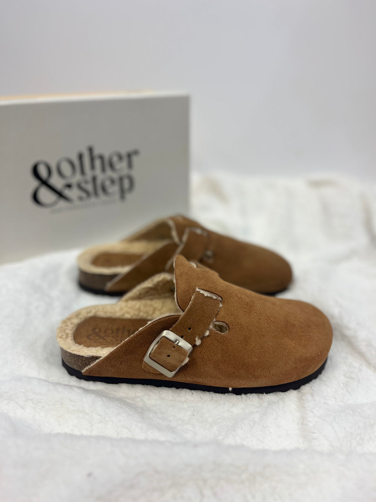 & Other Step - SEW2501 Tan Fur Mule