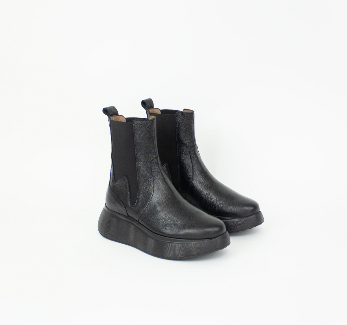 Wonders - A-3632 [Roma] Black Leather Chelsea Boot