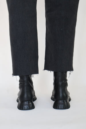 Wonders - A-4403 Black Zip Ankle Boot